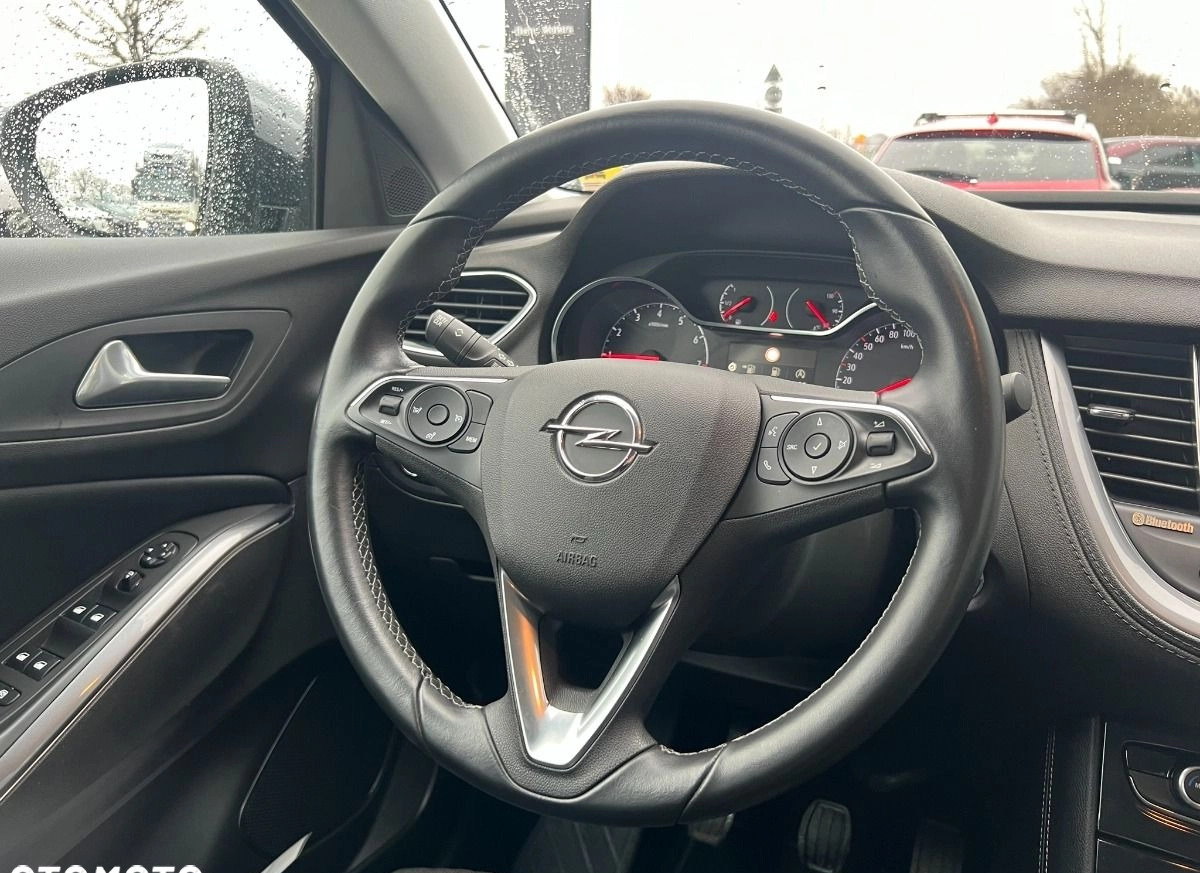 Opel Grandland cena 67400 przebieg: 75455, rok produkcji 2017 z Lubaczów małe 379